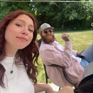 Meet your Posher, Johnathan